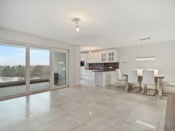 Appartement 3 pièces à vendre à Strasbourg La Robertsau Appartement-3-Pieces-a-Strasbourg-La-Robertsau