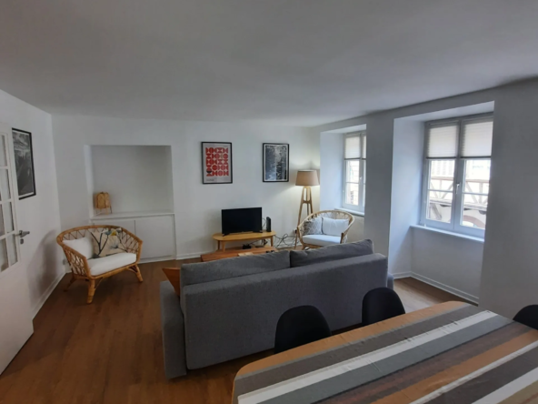 Appartement 4 pièces à vendre à Strasbourg La Petite France Appartement-4-Pieces-Strasbourg-Petite-France-5-1-scaled