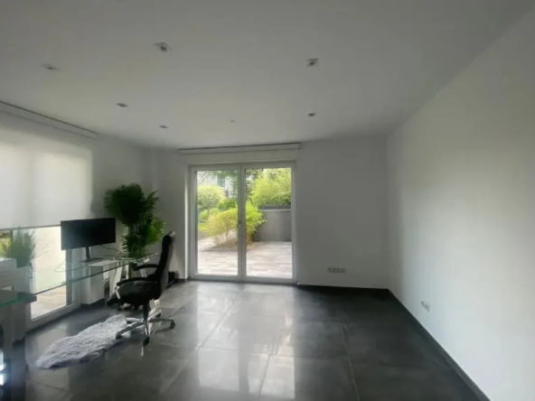 Maison 6 pièces à vendre à Mittelhausbergen maison-5-pieces-mittelhausbergen-12